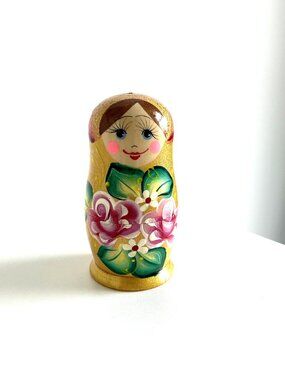 Vintage matryoshka (set of 5 in1)